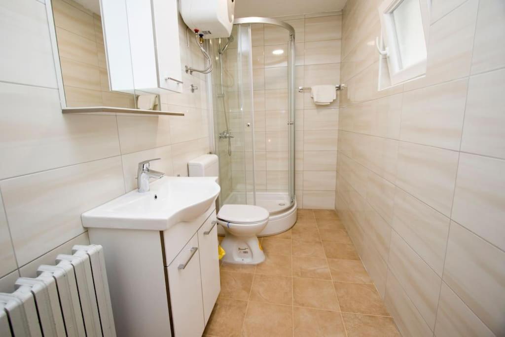 מאקרסקה Holiday Home מראה חיצוני תמונה