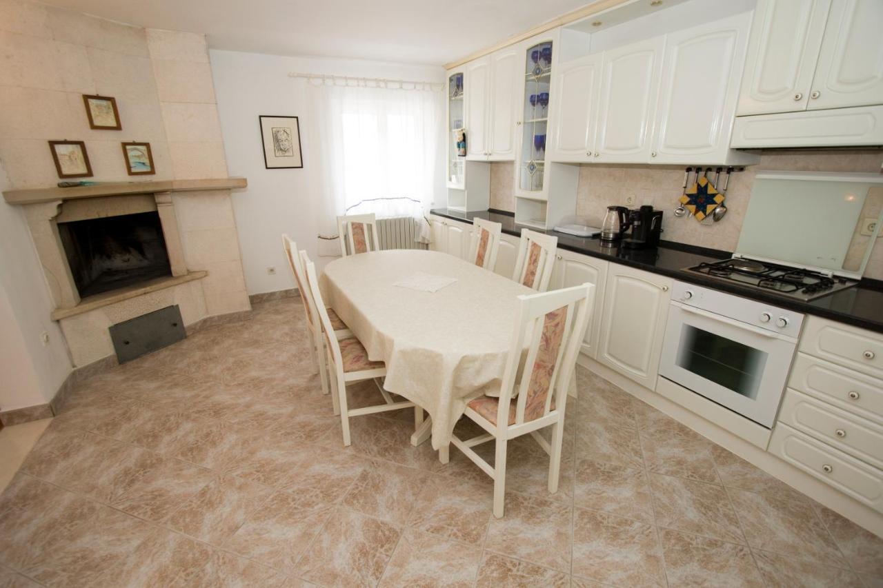 מאקרסקה Holiday Home מראה חיצוני תמונה